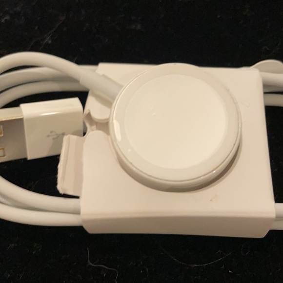 New Apple Watch Magnetic Charging USB -C  Cable (1m) watch Charger - Picture 6 of 8